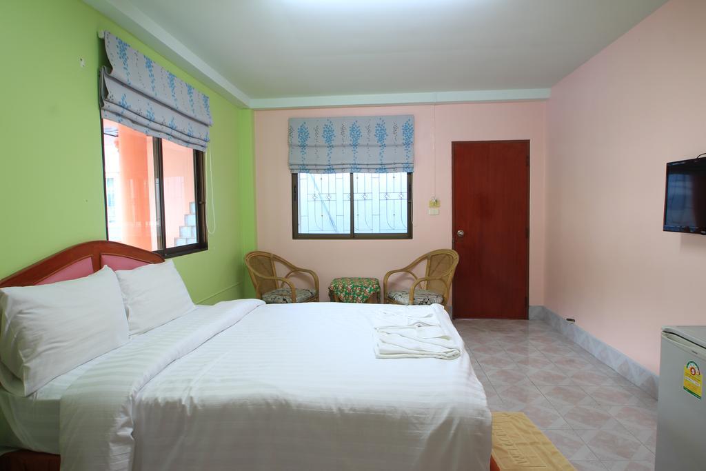 Baan Boa Guest House Patong Екстериор снимка