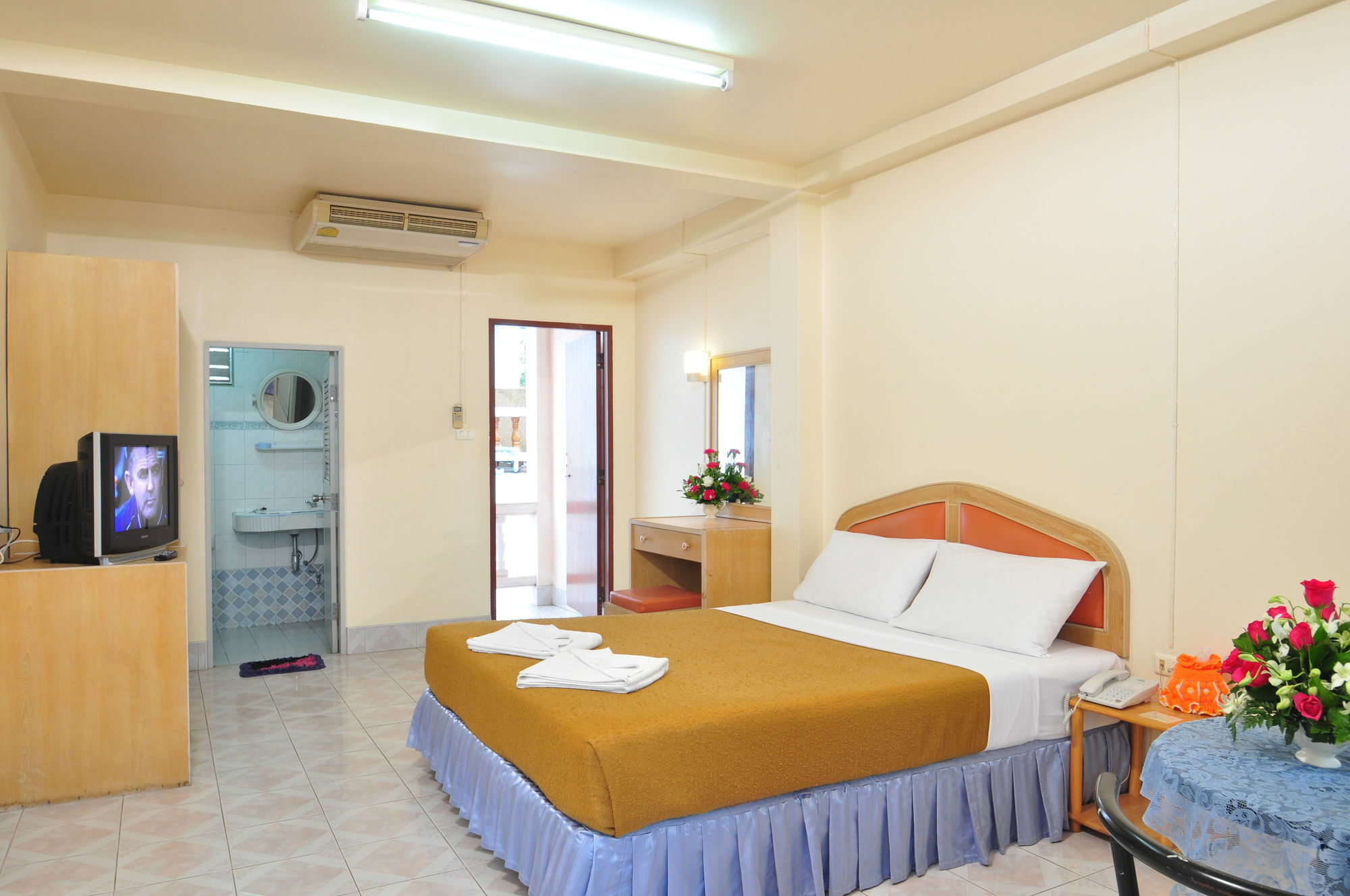 Baan Boa Guest House Patong Екстериор снимка
